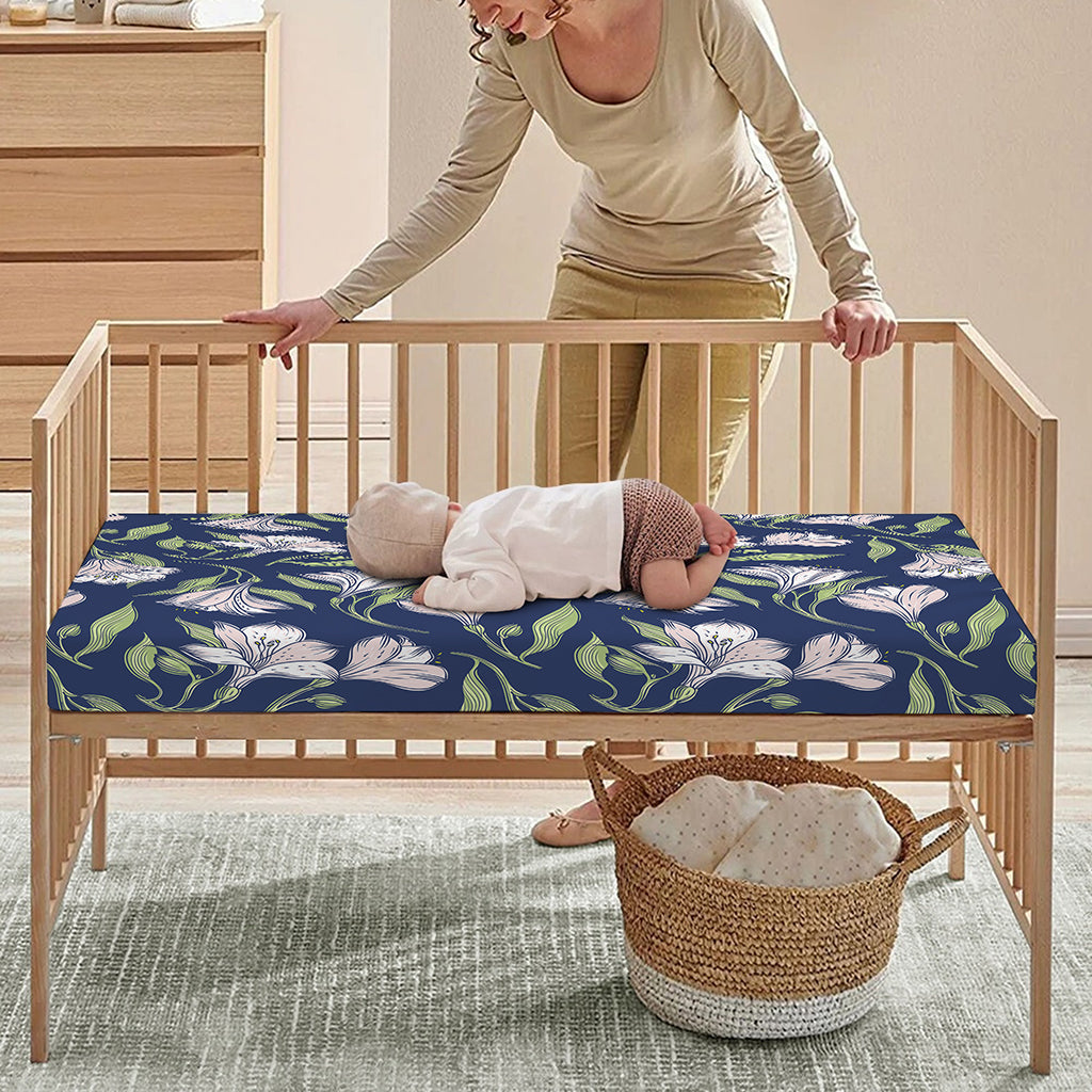 White Alstroemeria Pattern Print Baby Crib Sheet