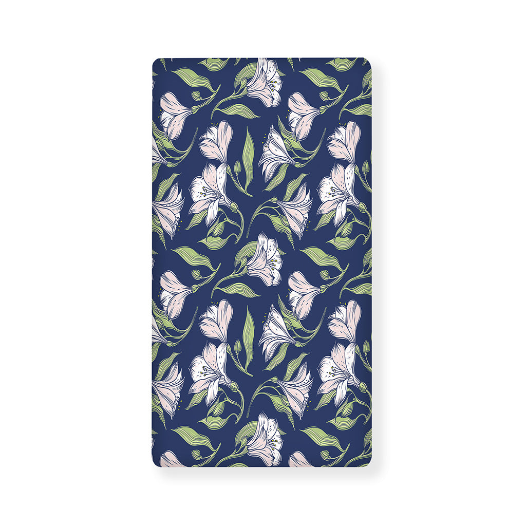 White Alstroemeria Pattern Print Baby Crib Sheet