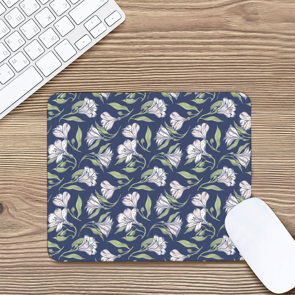 White Alstroemeria Pattern Print Mouse Pad