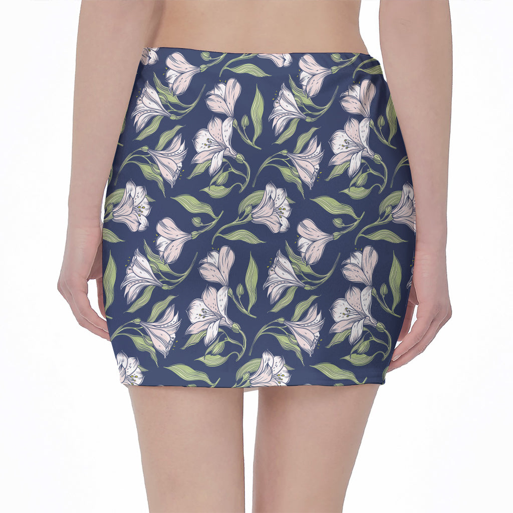 White Alstroemeria Pattern Print Pencil Mini Skirt