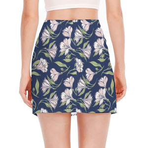 White Alstroemeria Pattern Print Side Slit Mini Skirt