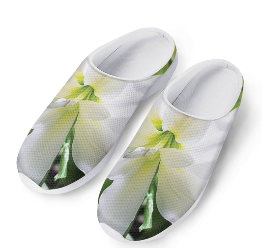 White Amaryllis Print Mesh Casual Shoes