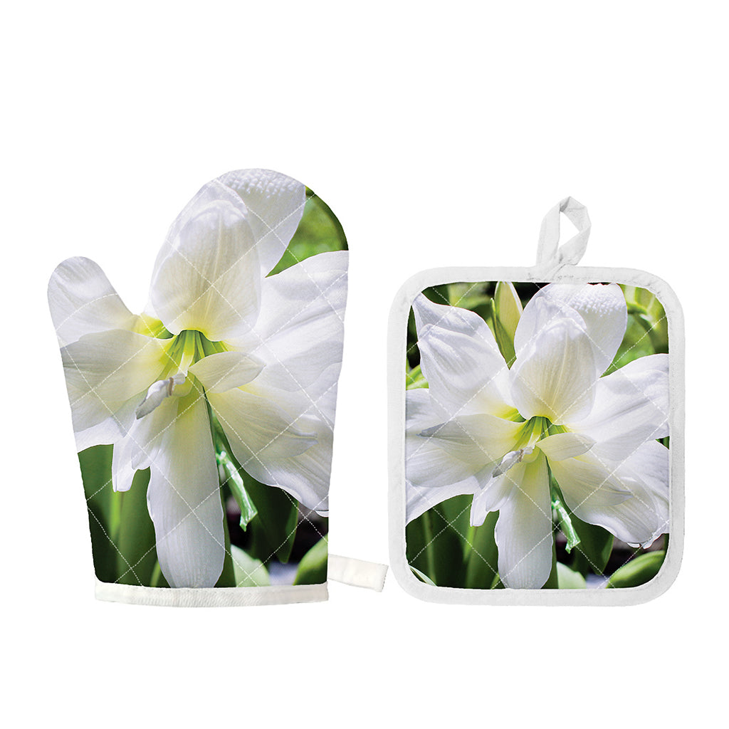 White Amaryllis Print Oven Mitt And Pot Holder Set