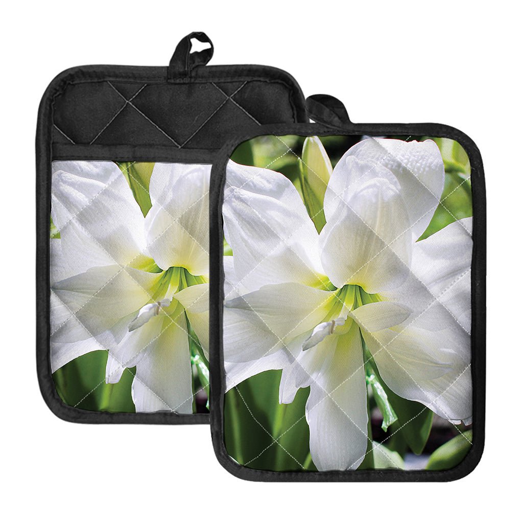 White Amaryllis Print Pot Holders With Pocket