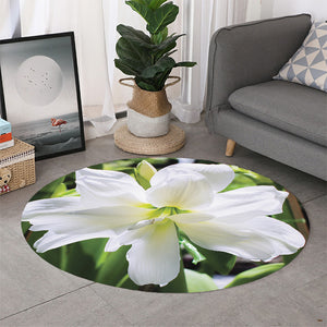 White Amaryllis Print Round Rug