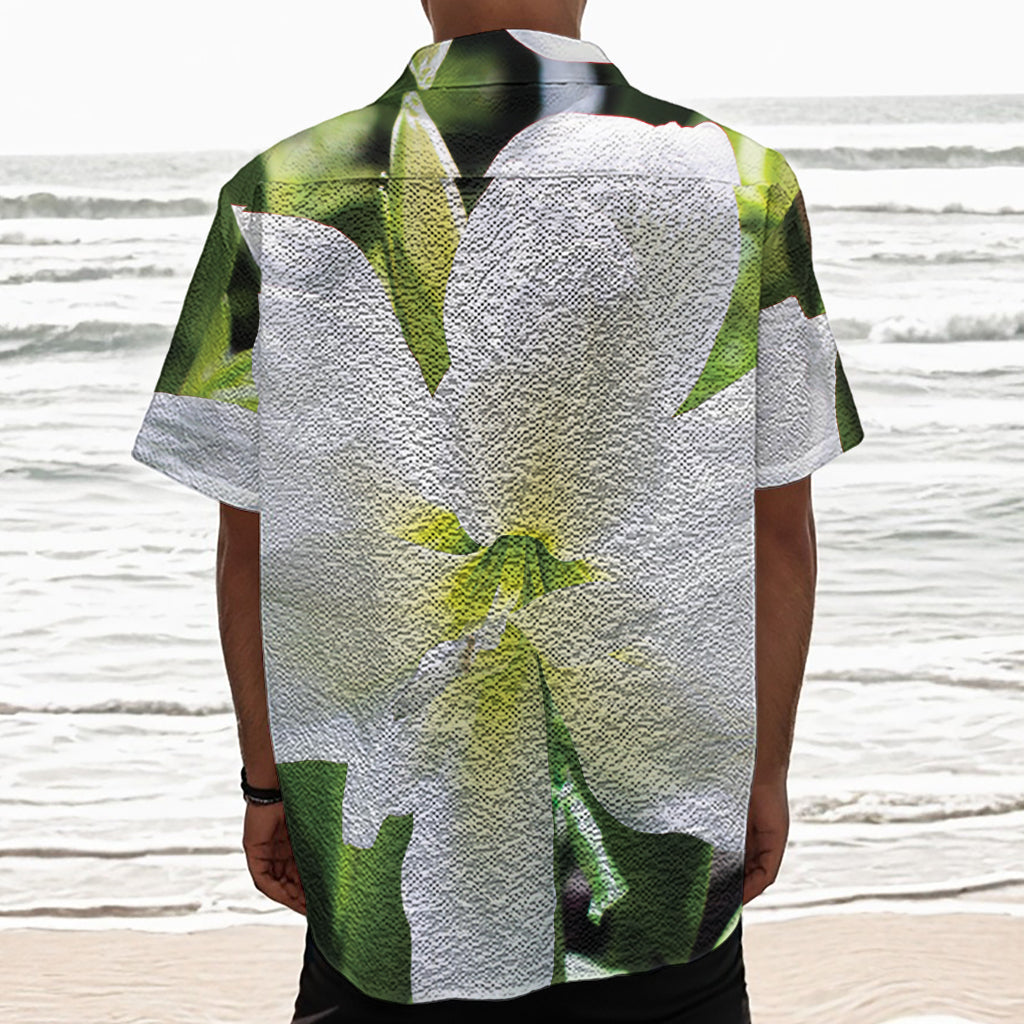 White Amaryllis Print Textured Short Sleeve Shirt