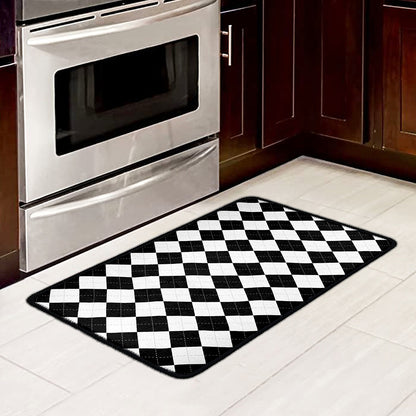 White And Black Argyle Pattern Print Kitchen Mat