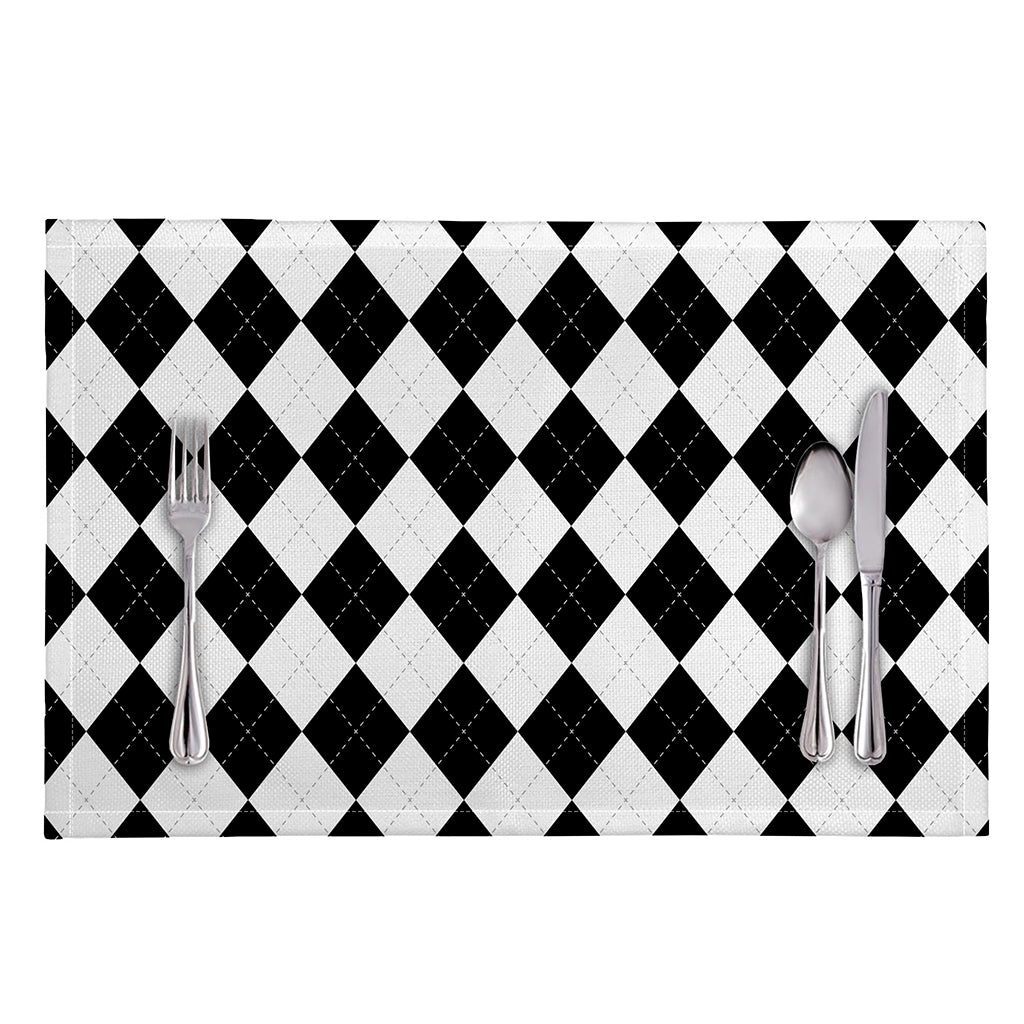 White And Black Argyle Pattern Print Placemat