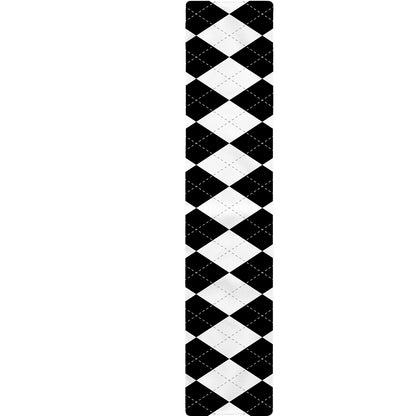 White And Black Argyle Pattern Print Table Runner