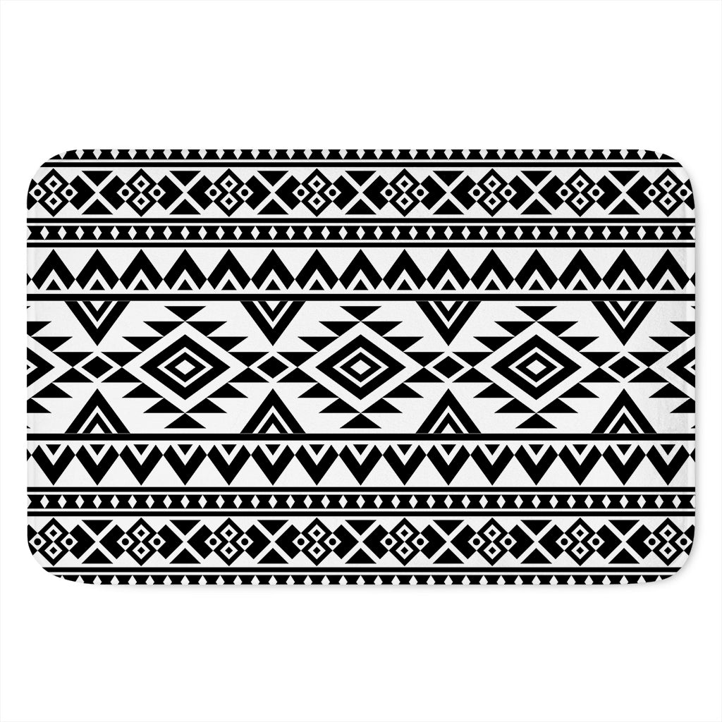 White And Black Aztec Pattern Print Indoor Door Mat