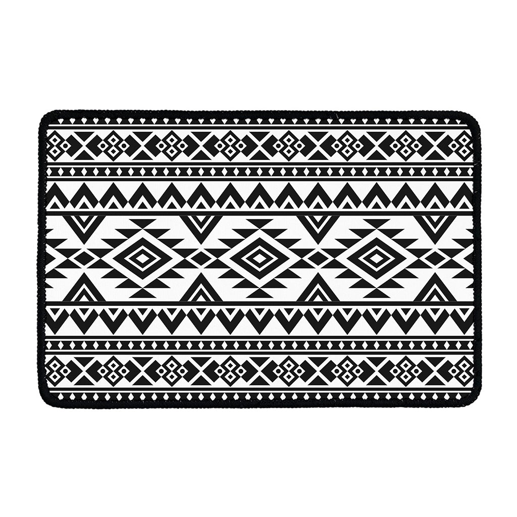 White And Black Aztec Pattern Print Kitchen Mat