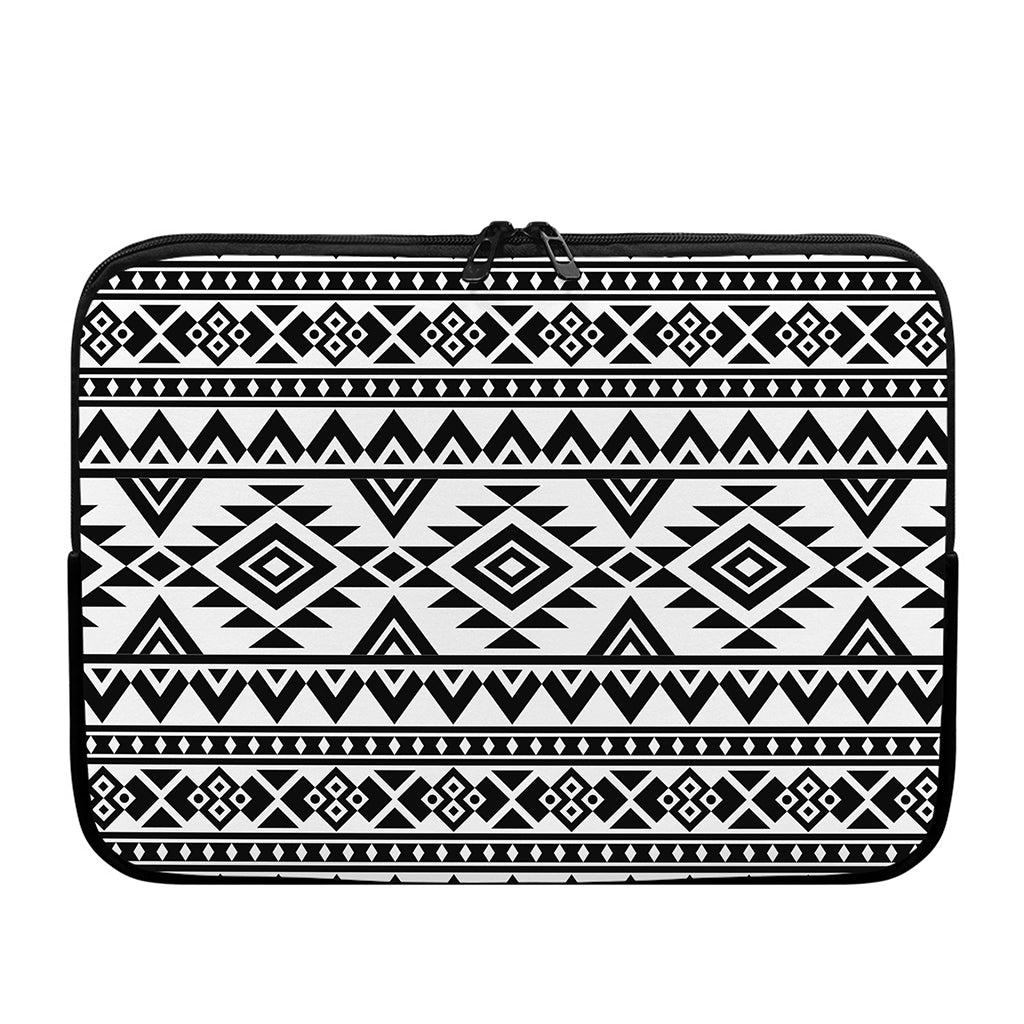 White And Black Aztec Pattern Print Laptop Sleeve