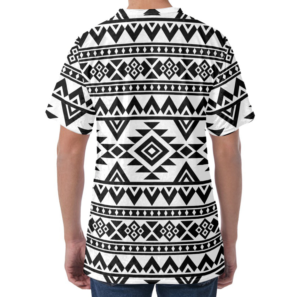 White And Black Aztec Pattern Print Men's Velvet T-Shirt