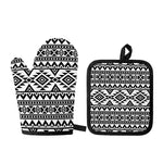 White And Black Aztec Pattern Print Oven Mitt And Pot Holder Set