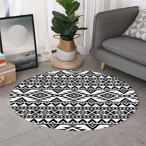 White And Black Aztec Pattern Print Round Rug