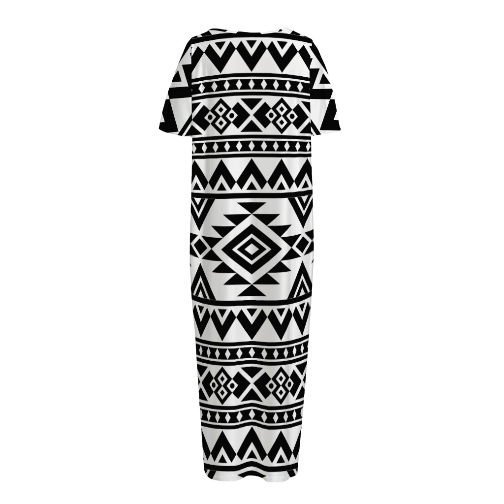 White And Black Aztec Pattern Print Short Sleeve Long Nightdress