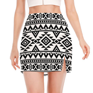 White And Black Aztec Pattern Print Side Slit Mini Skirt