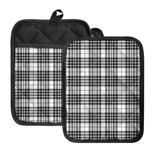 White And Black Border Tartan Print Pot Holders With Pocket