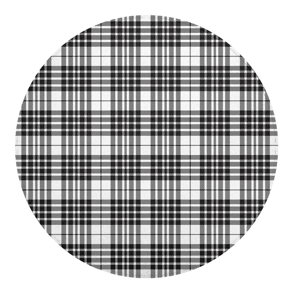 White And Black Border Tartan Print Round Blanket