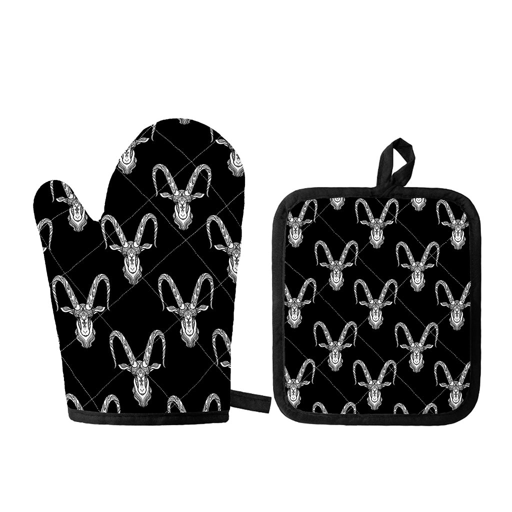 White And Black Capricorn Sign Print Oven Mitt And Pot Holder Set