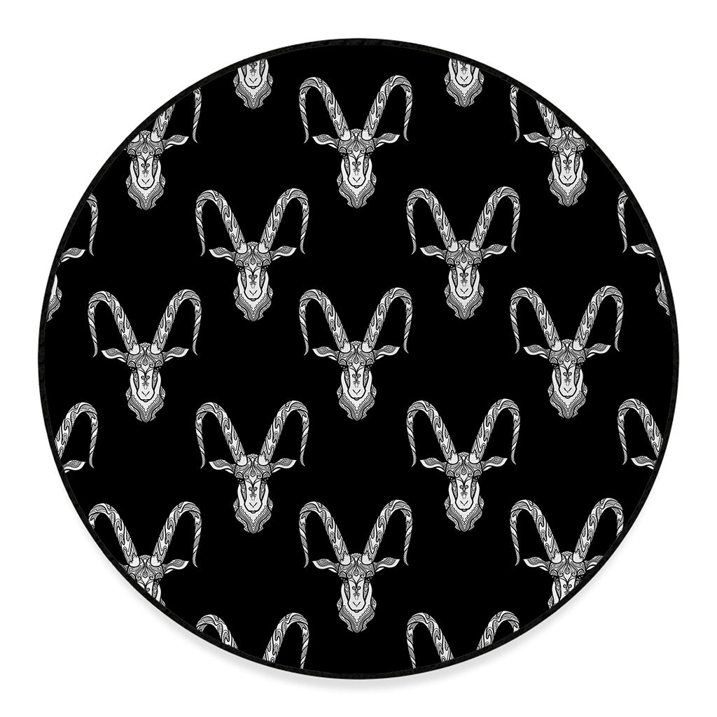 White And Black Capricorn Sign Print Round Floor Mat