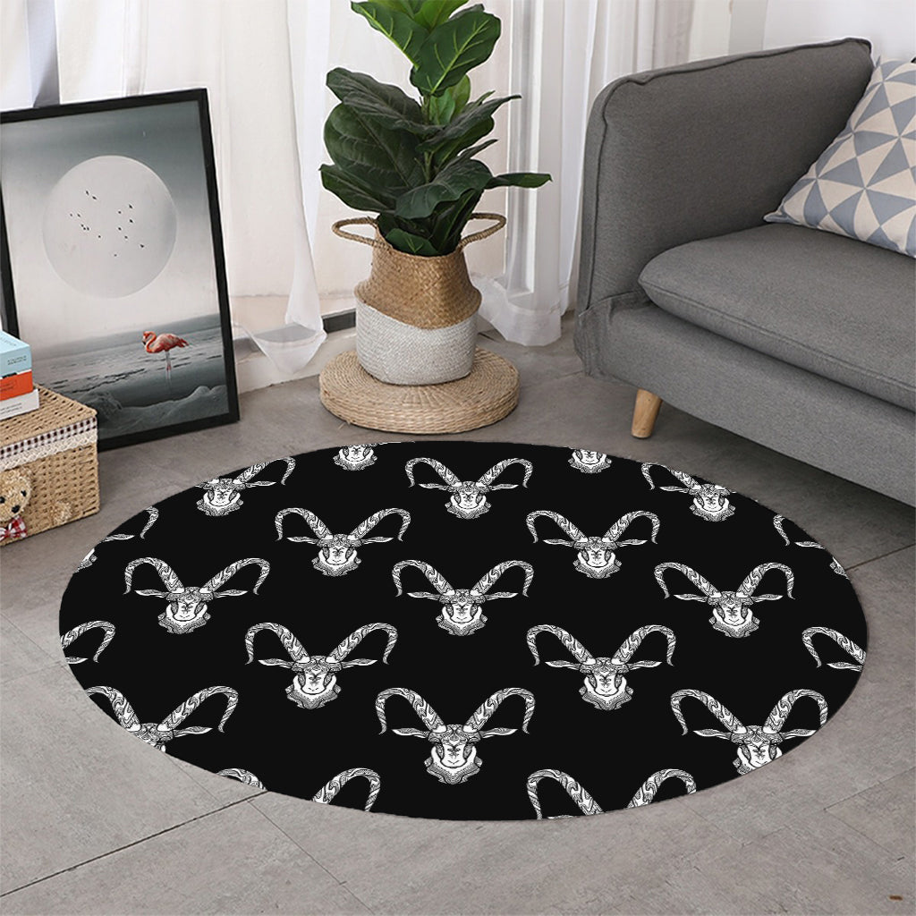 White And Black Capricorn Sign Print Round Rug