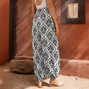 White And Black Damask Pattern Print Harem Pants