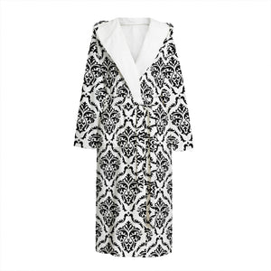 White And Black Damask Pattern Print Hooded Bathrobe