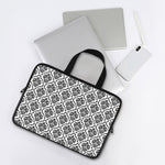 White And Black Damask Pattern Print Laptop Sleeve With Handle