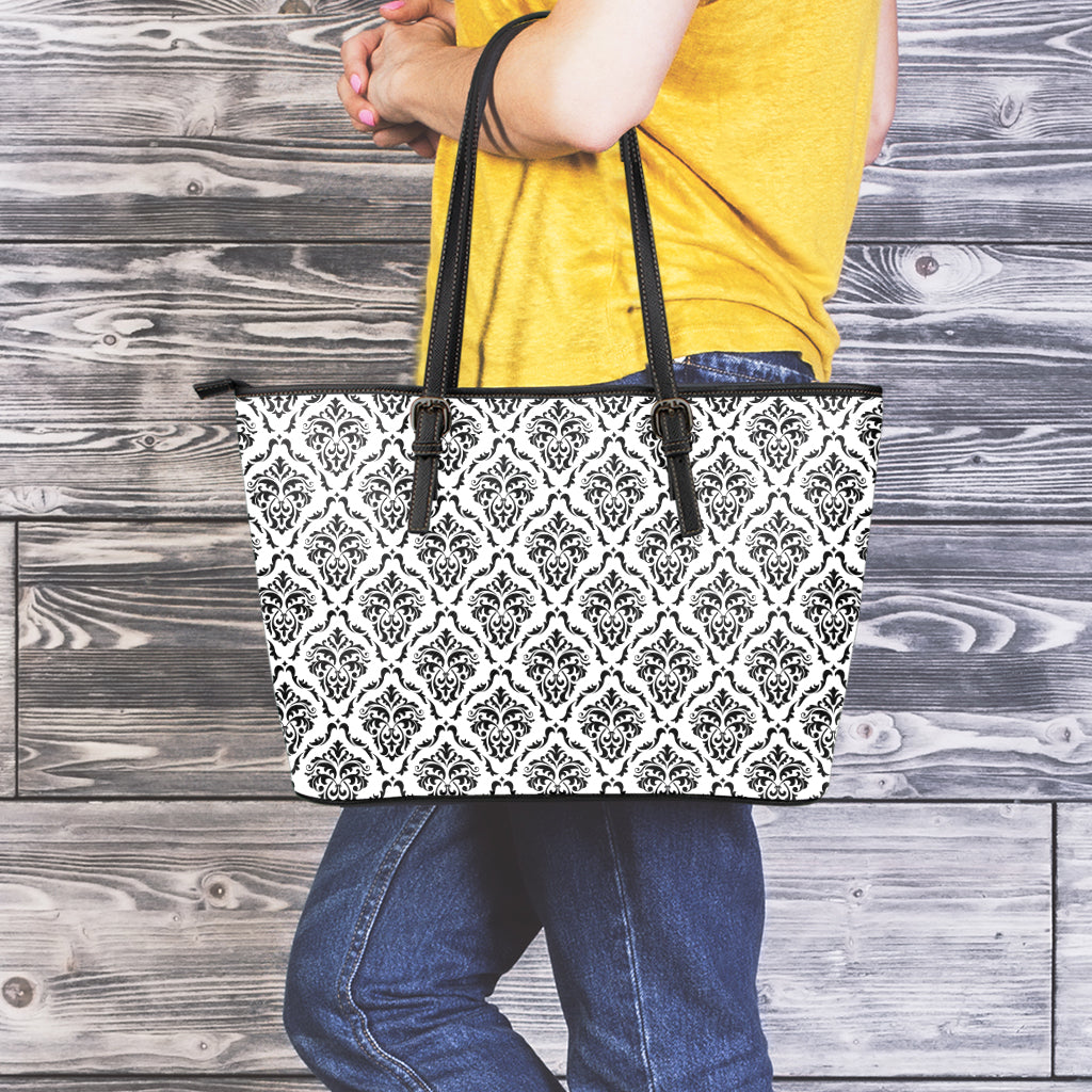 White And Black Damask Pattern Print Leather Tote Bag