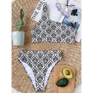 White And Black Damask Pattern Print One Shoulder Bikini Top