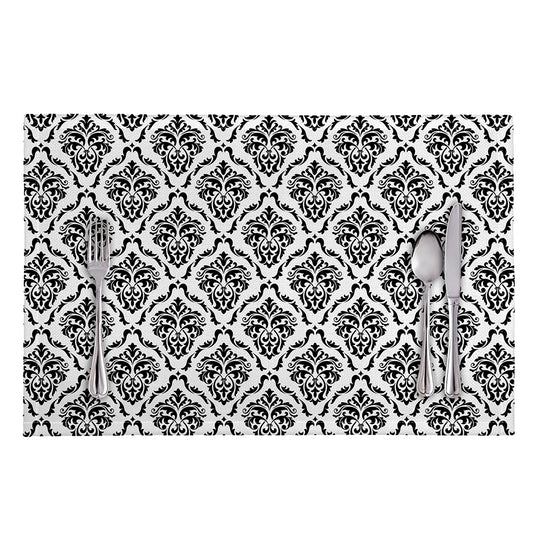 White And Black Damask Pattern Print Placemat