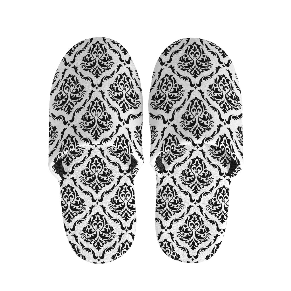 White And Black Damask Pattern Print Slippers