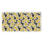 White And Black Frangipani Pattern Print Beach Towel
