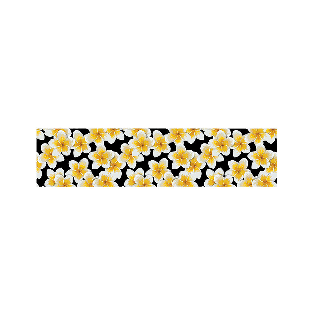 White And Black Frangipani Pattern Print Bed Runner