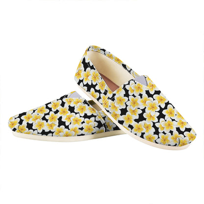 White And Black Frangipani Pattern Print Casual Shoes