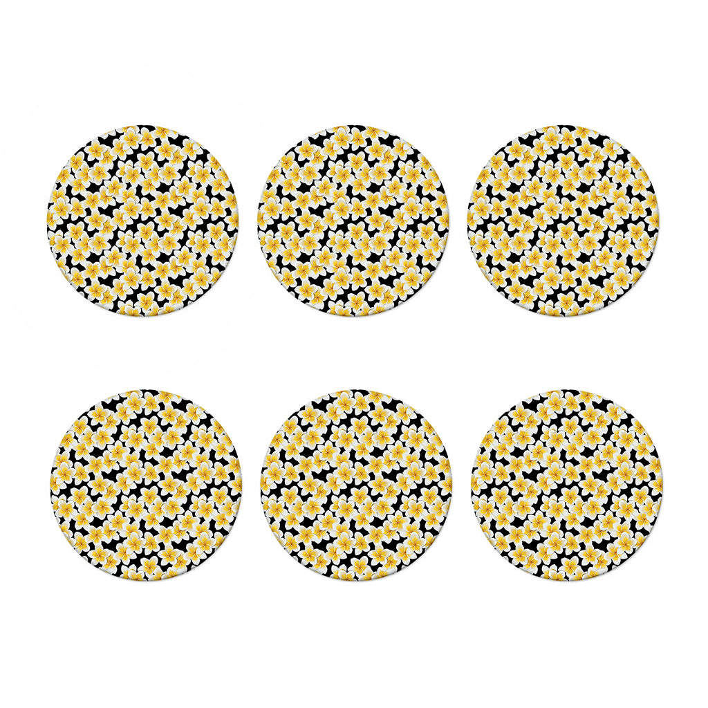 White And Black Frangipani Pattern Print Coaster Set