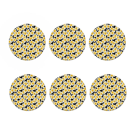 White And Black Frangipani Pattern Print Coaster Set