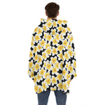 White And Black Frangipani Pattern Print Hoodie Blanket
