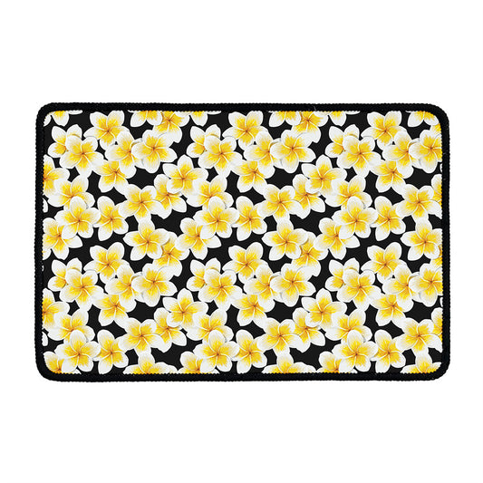 White And Black Frangipani Pattern Print Kitchen Mat