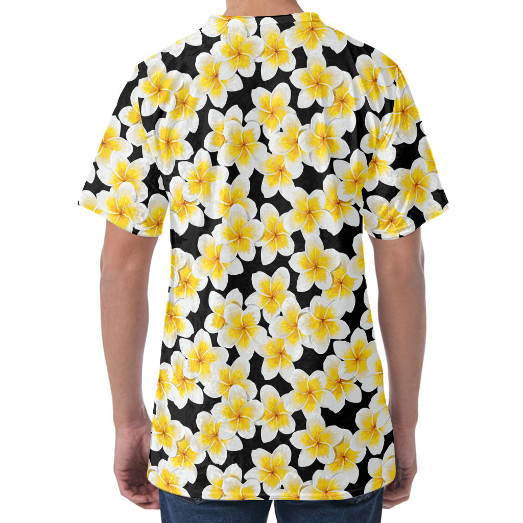 White And Black Frangipani Pattern Print Men's Velvet T-Shirt