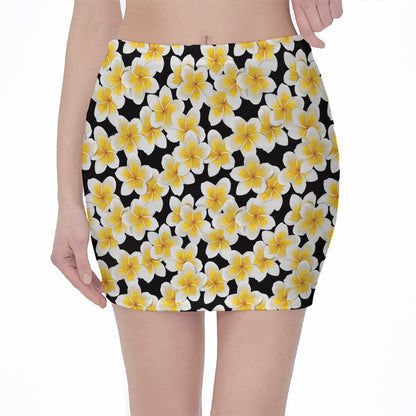 White And Black Frangipani Pattern Print Pencil Mini Skirt