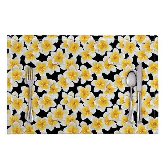 White And Black Frangipani Pattern Print Placemat