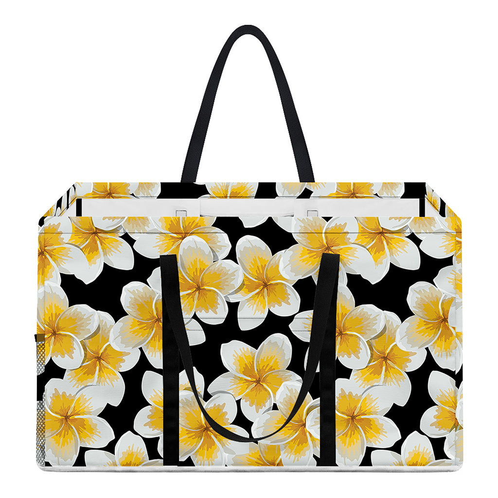 White And Black Frangipani Pattern Print Utility Tote Bag
