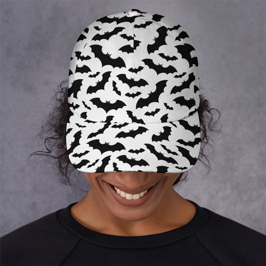 White And Black Halloween Bat Print Baseball Cap