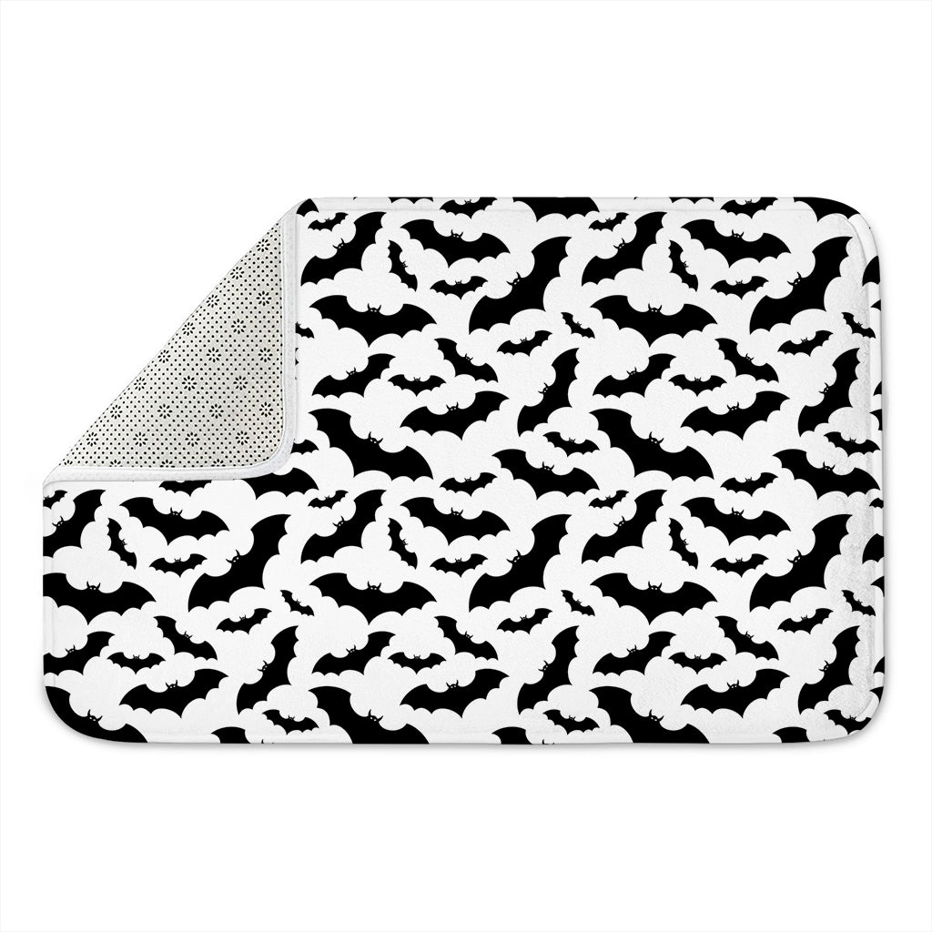 White And Black Halloween Bat Print Indoor Door Mat