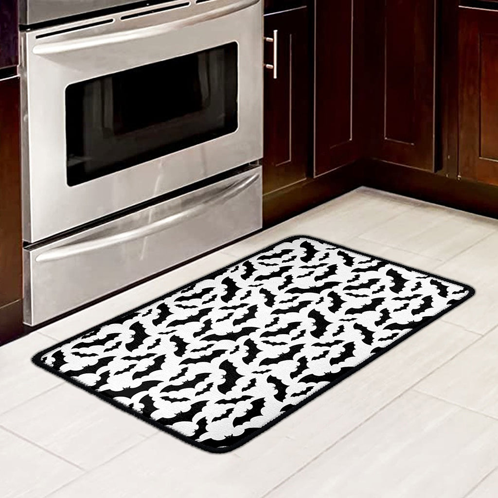 White And Black Halloween Bat Print Kitchen Mat