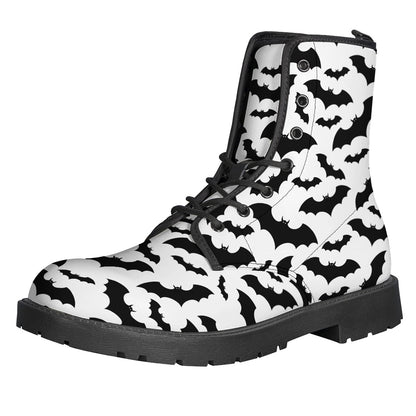 White And Black Halloween Bat Print Backpack