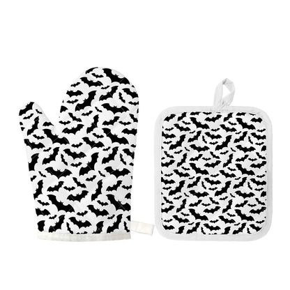 White And Black Halloween Bat Print Oven Mitt And Pot Holder Set