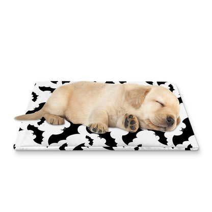 White And Black Halloween Bat Print Pet Cooling Mat Cover